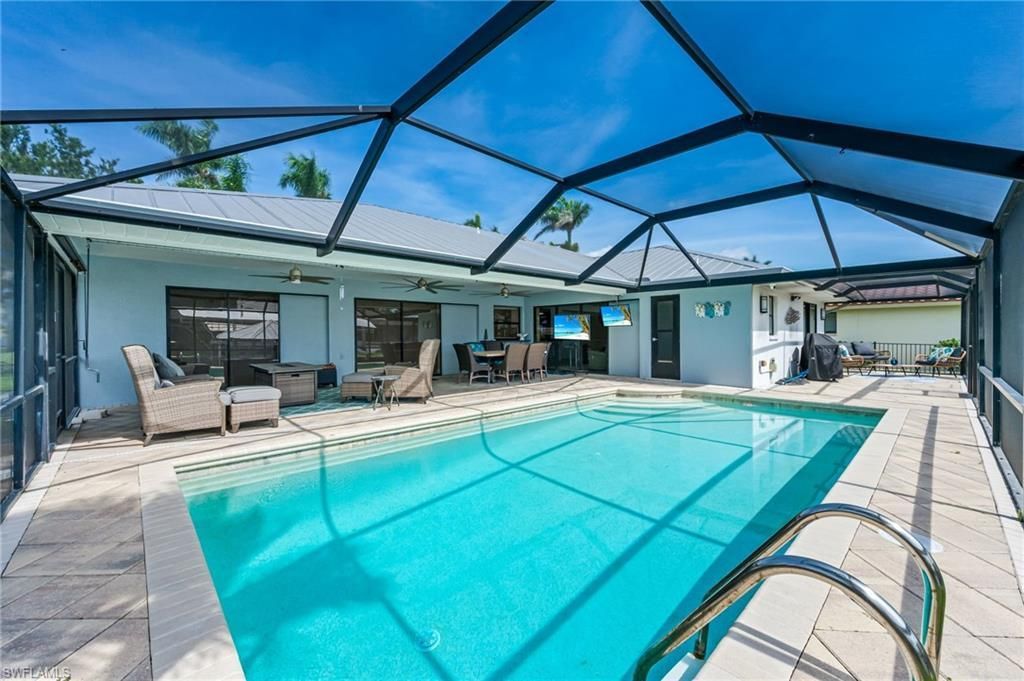 5630 Riverside Dr , Cape Coral, FL 33904 Photo