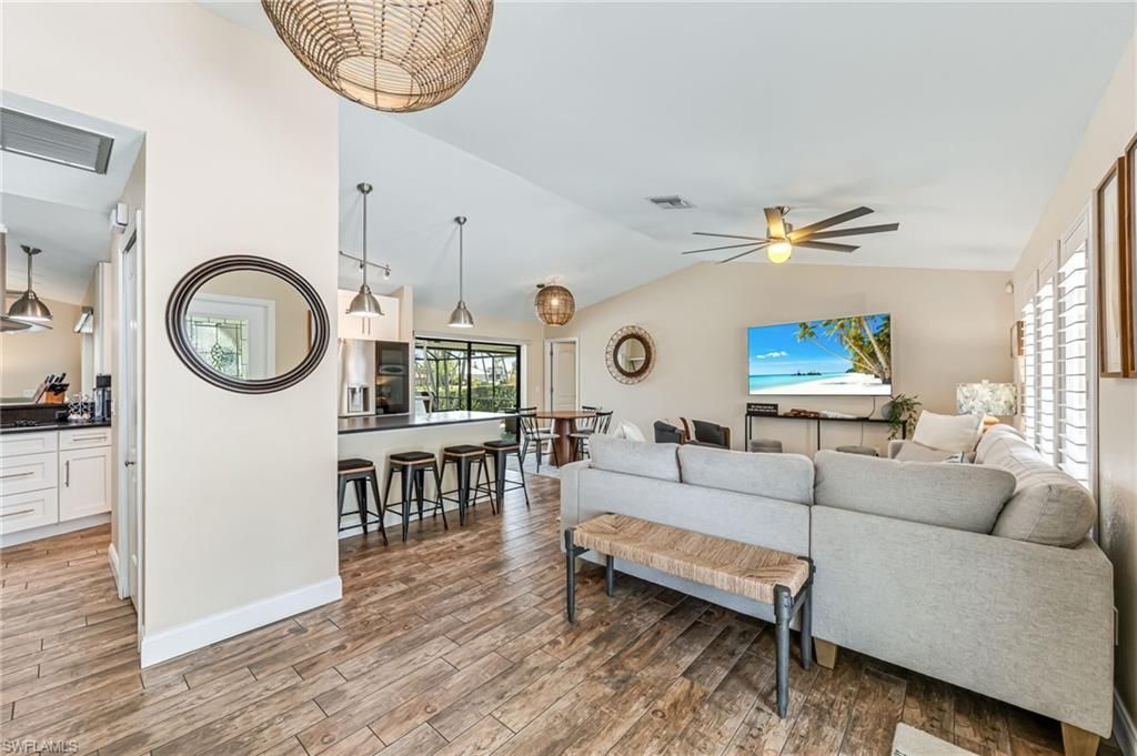 5630 Riverside Dr , Cape Coral, FL 33904 Photo