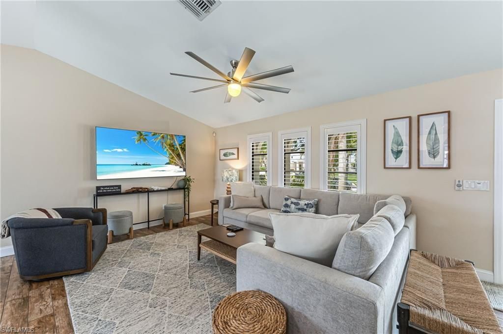 5630 Riverside Dr , Cape Coral, FL 33904 Photo