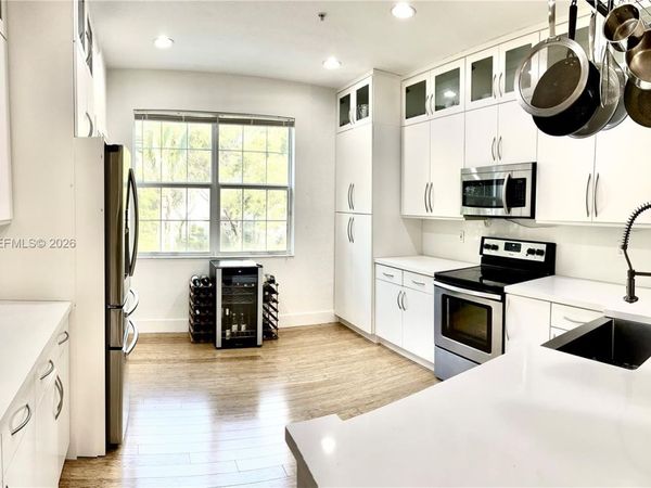 2549 SW 118th Way , Unit 302, Miramar, FL 33025