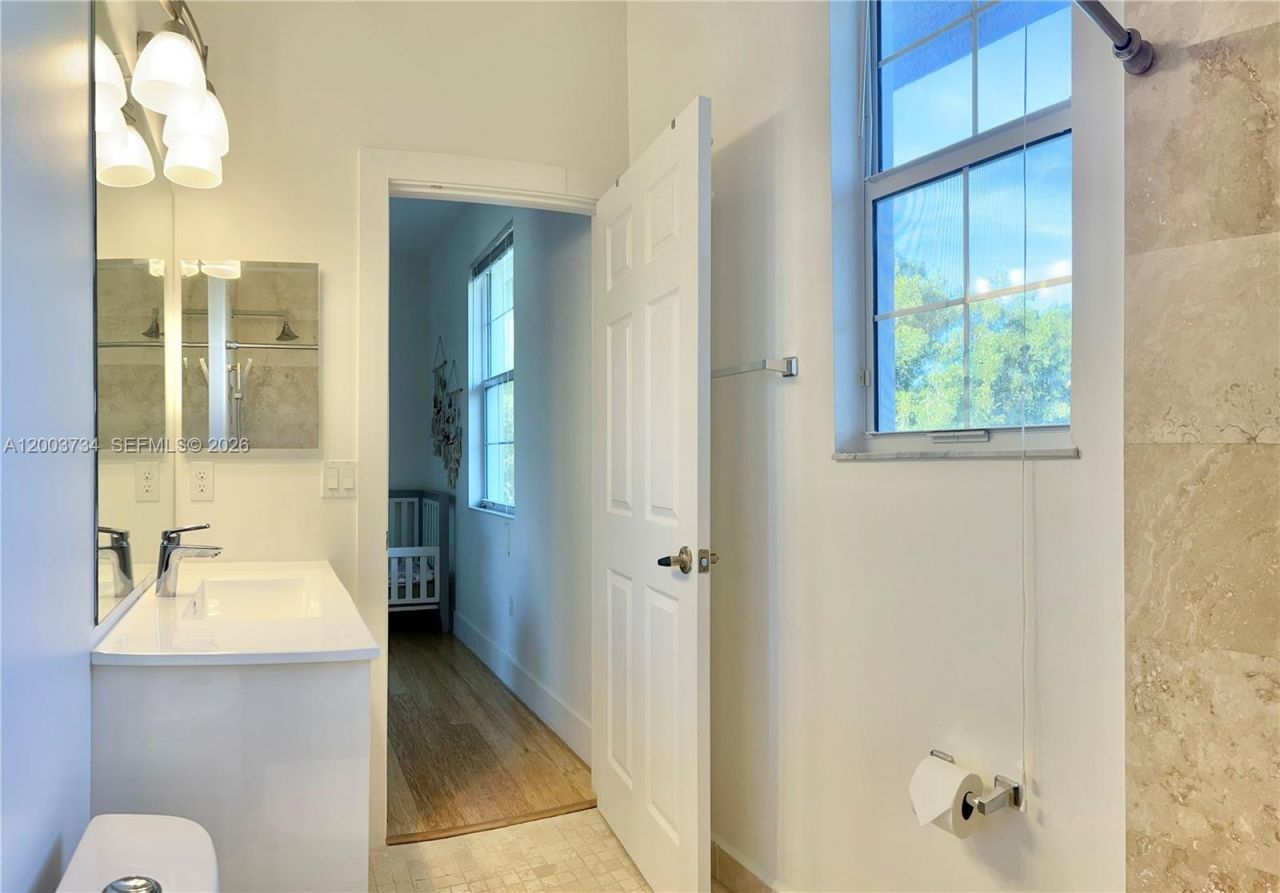 2549 SW 118th Way , Unit 302, Miramar, FL 33025 Photo