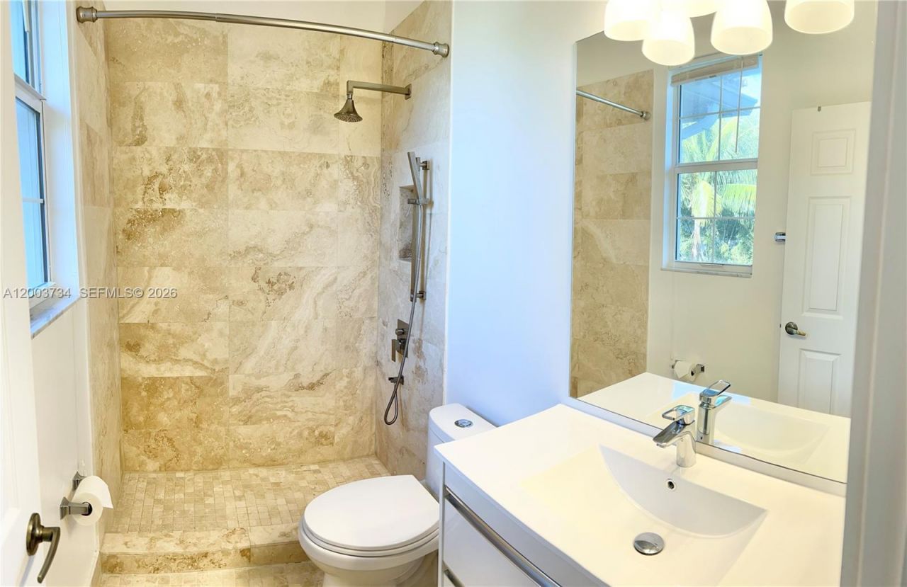 2549 SW 118th Way , Unit 302, Miramar, FL 33025 Photo