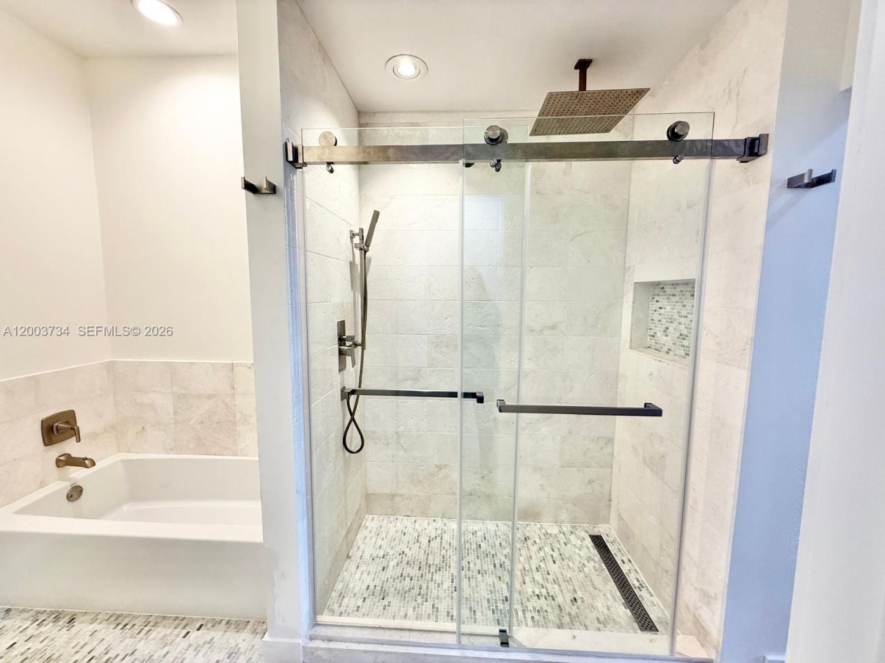 2549 SW 118th Way , Unit 302, Miramar, FL 33025 Photo