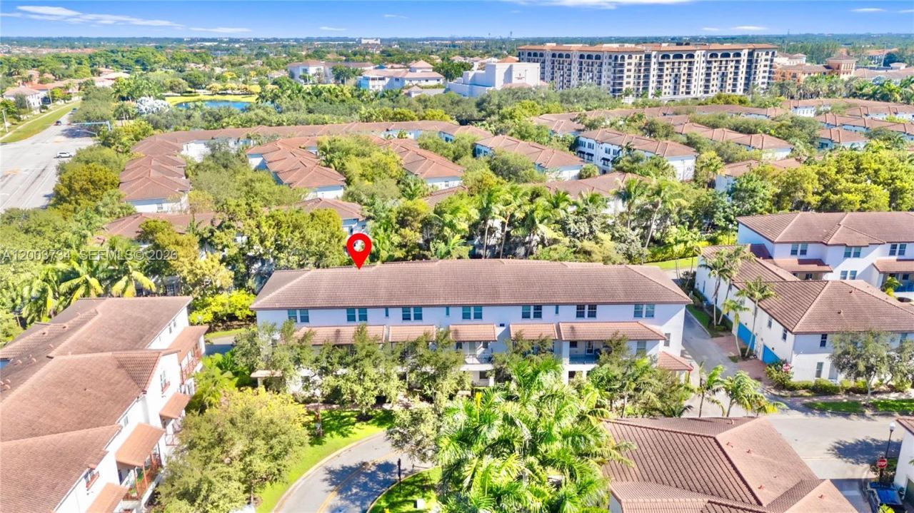 2549 SW 118th Way , Unit 302, Miramar, FL 33025 Photo