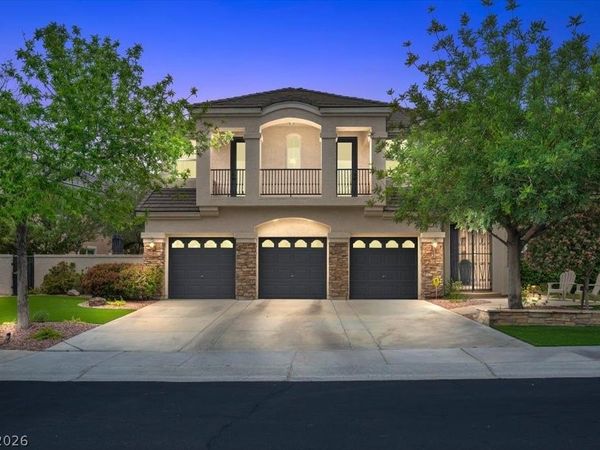 9521 Queen Charlotte Drive , Las Vegas, NV 89145