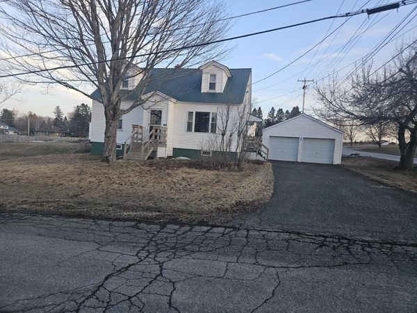 18 Vernon Avenue, Limestone, ME 04750