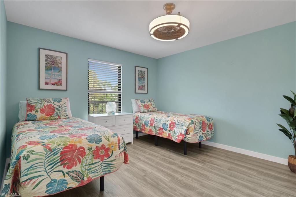 600 Neapolitan Way, Unit 357, Naples, FL 34103 Photo