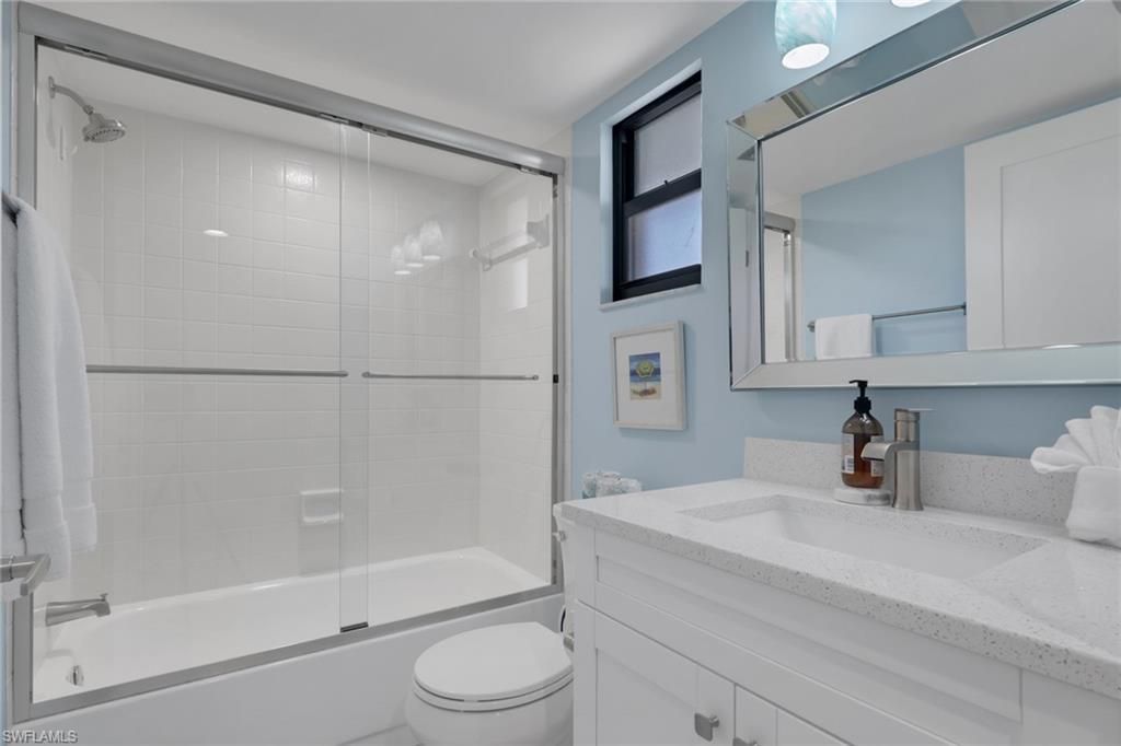 600 Neapolitan Way, Unit 357, Naples, FL 34103 Photo