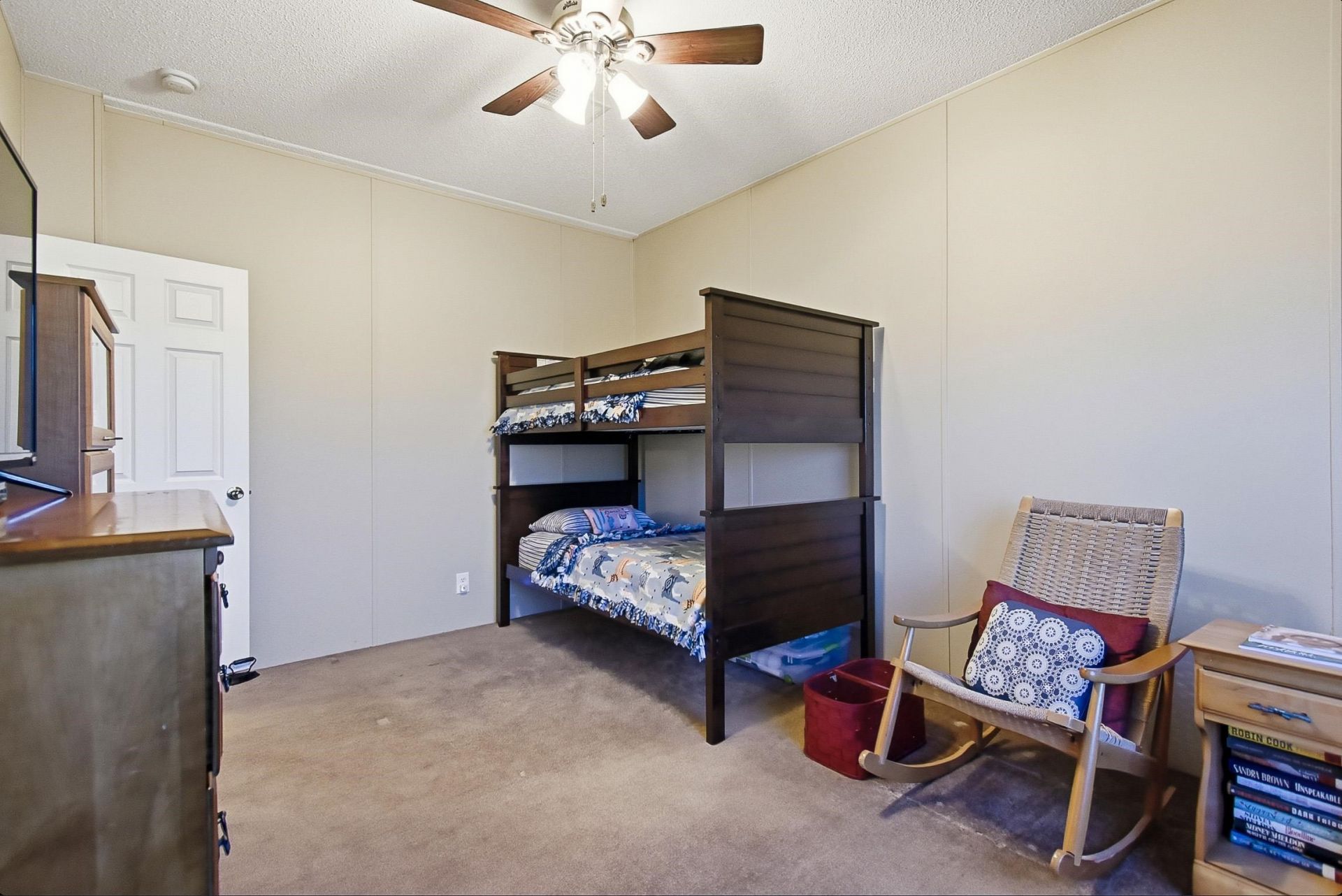 641 SE Sequoyah Trail , Lee, FL 32059 Photo