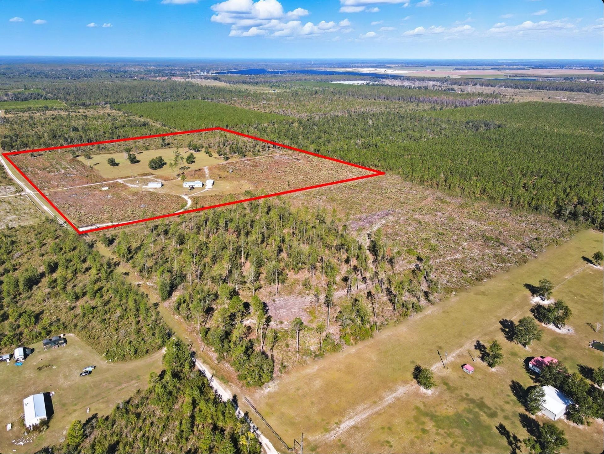 641 SE Sequoyah Trail, Lee, FL 32059 Photo
