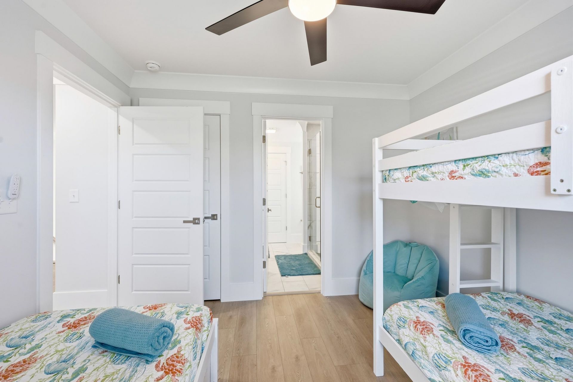 2302 Seaseeker Ln.  Photo 27