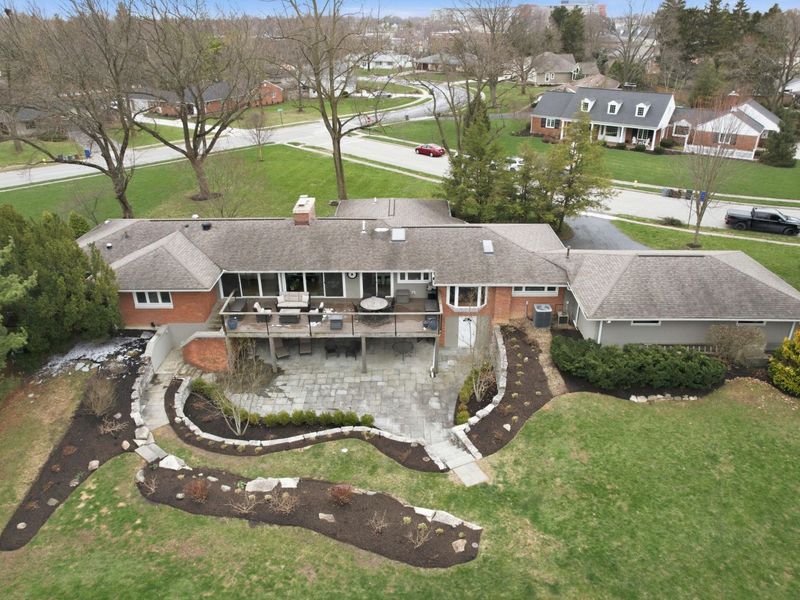 1580 London Drive , Upper Arlington, OH 43221 Photo 34