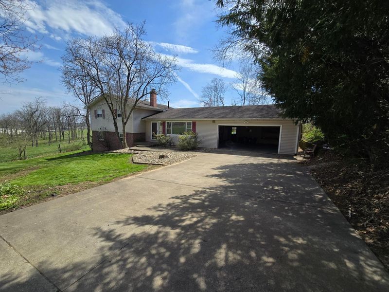 2000 Shady Lane , Zanesville, OH 43701 Photo 46