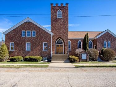 111 E 2nd Street , Perrysville, OH 44864