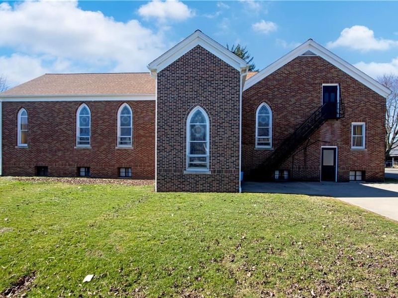 111 E 2nd Street , Perrysville, OH 44864 Photo 3