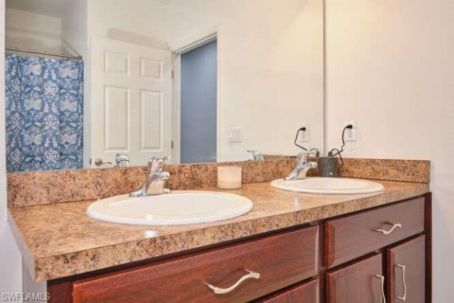 135 SW 31st St , Cape Coral, FL 33914 Photo