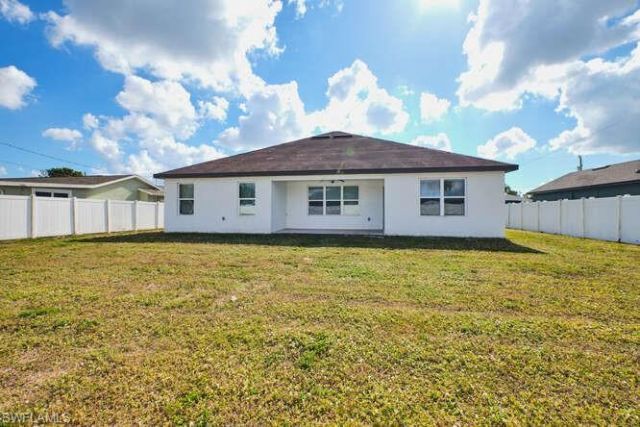 135 SW 31st St , Cape Coral, FL 33914 Photo