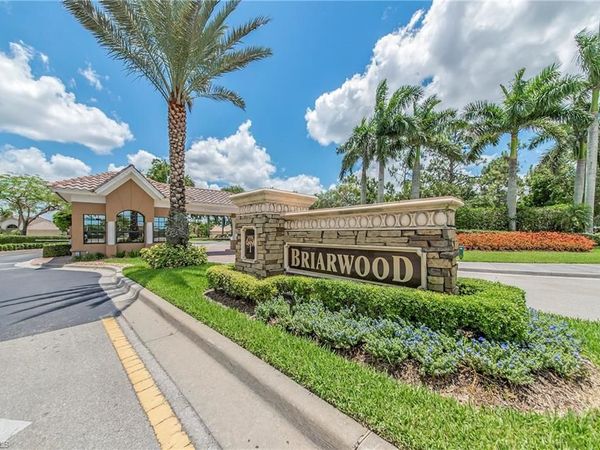 1015 Tivoli LN , NAPLES, FL 34104