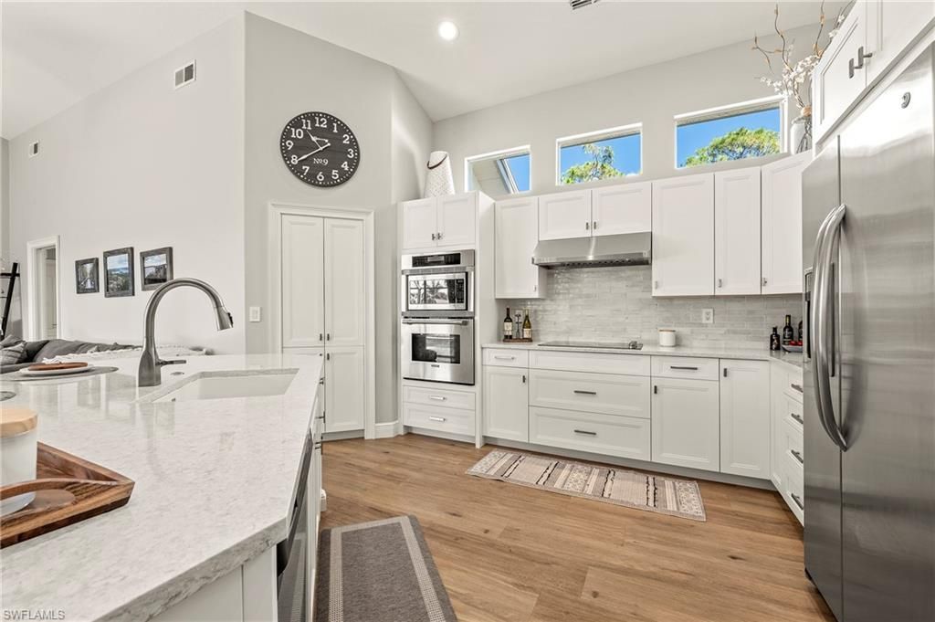 1015 Tivoli Ln, Naples, FL 34104 Photo