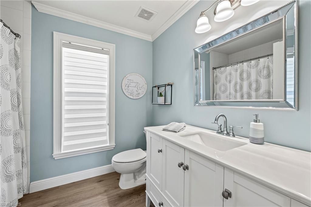 1015 Tivoli Ln, Naples, FL 34104 Photo