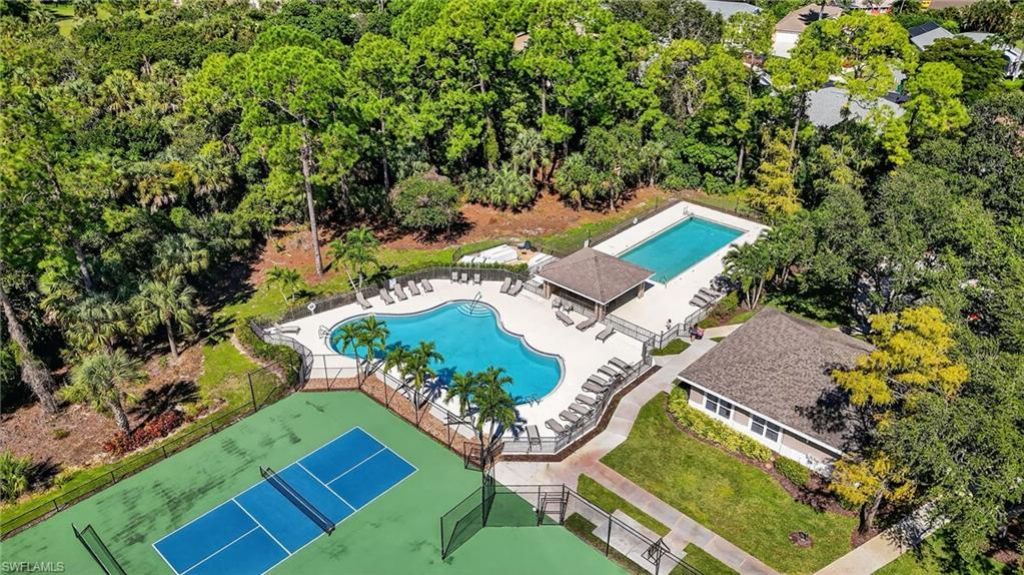 1015 Tivoli Ln , Naples, FL 34104 Photo