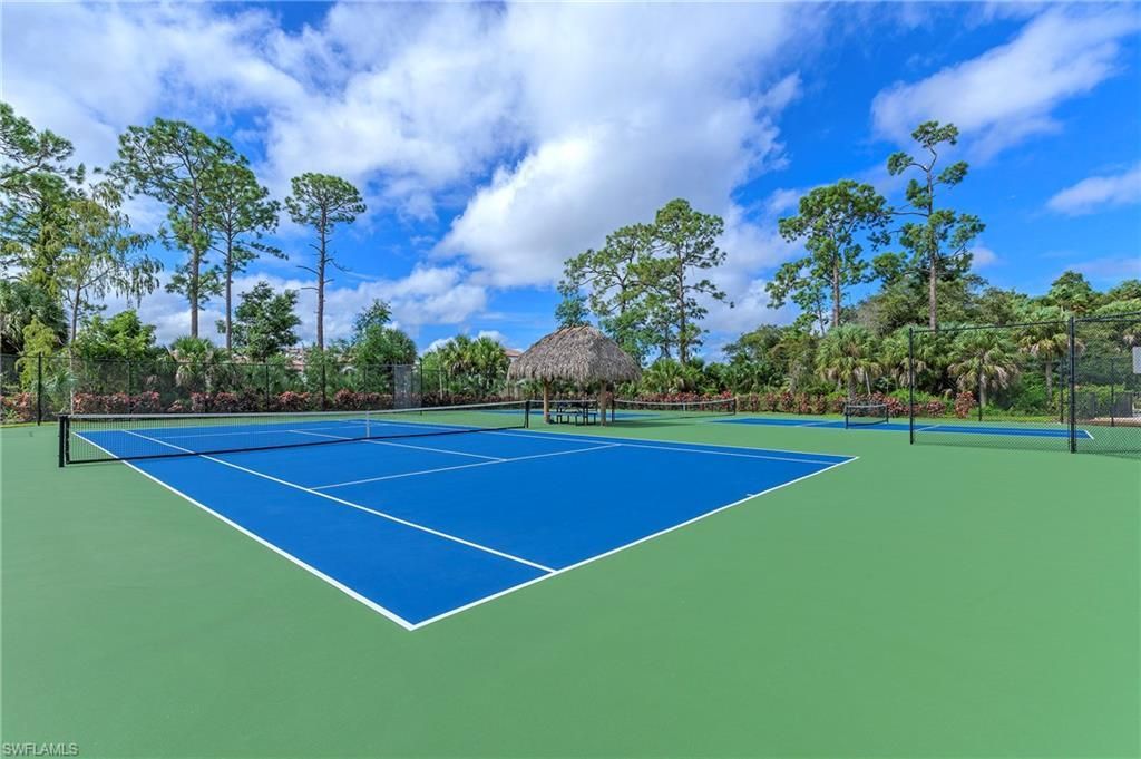 1015 Tivoli Ln , Naples, FL 34104 Photo