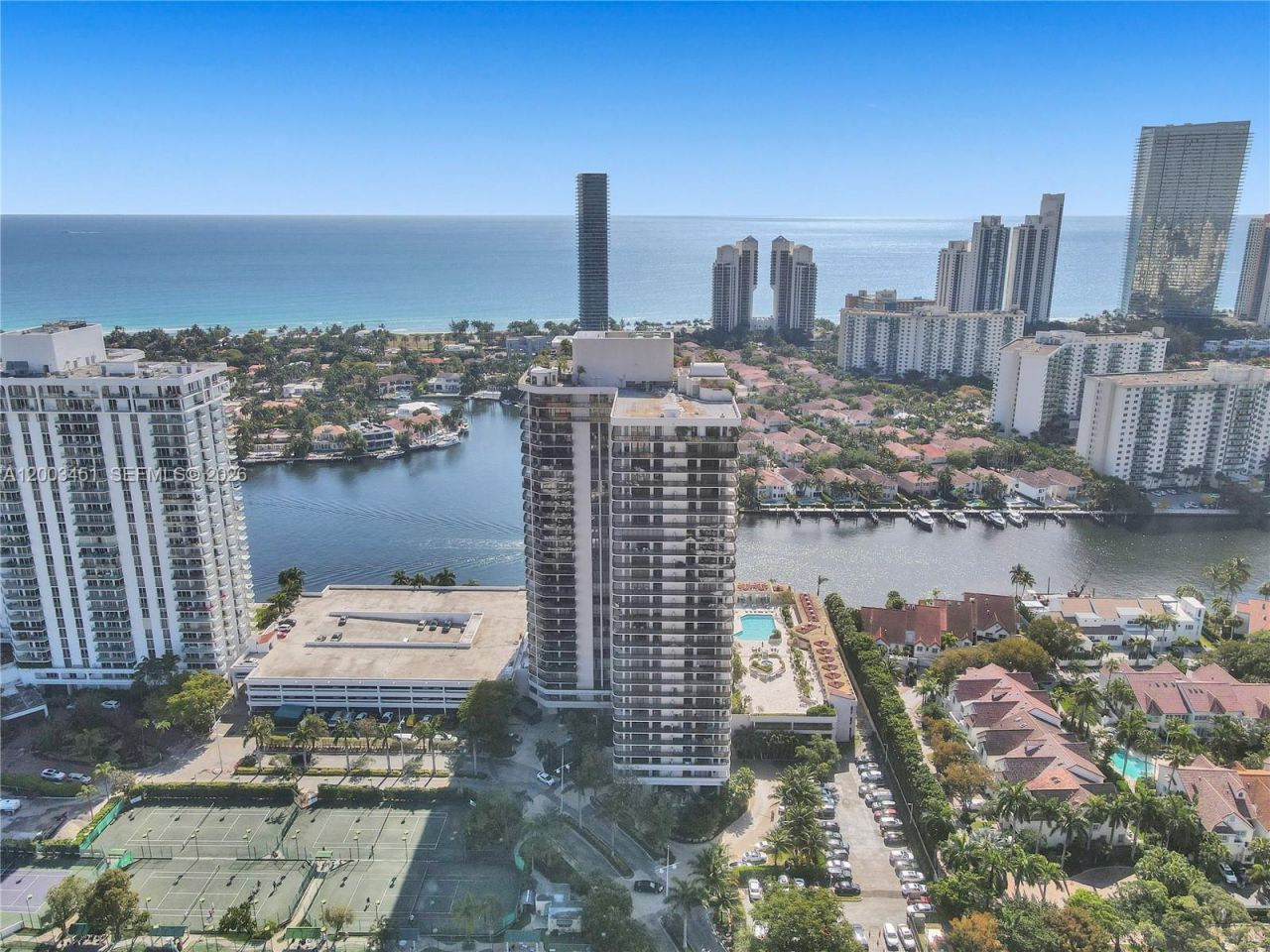 19667 Turnberry Way , Unit 9B, Aventura, FL 33180 Photo