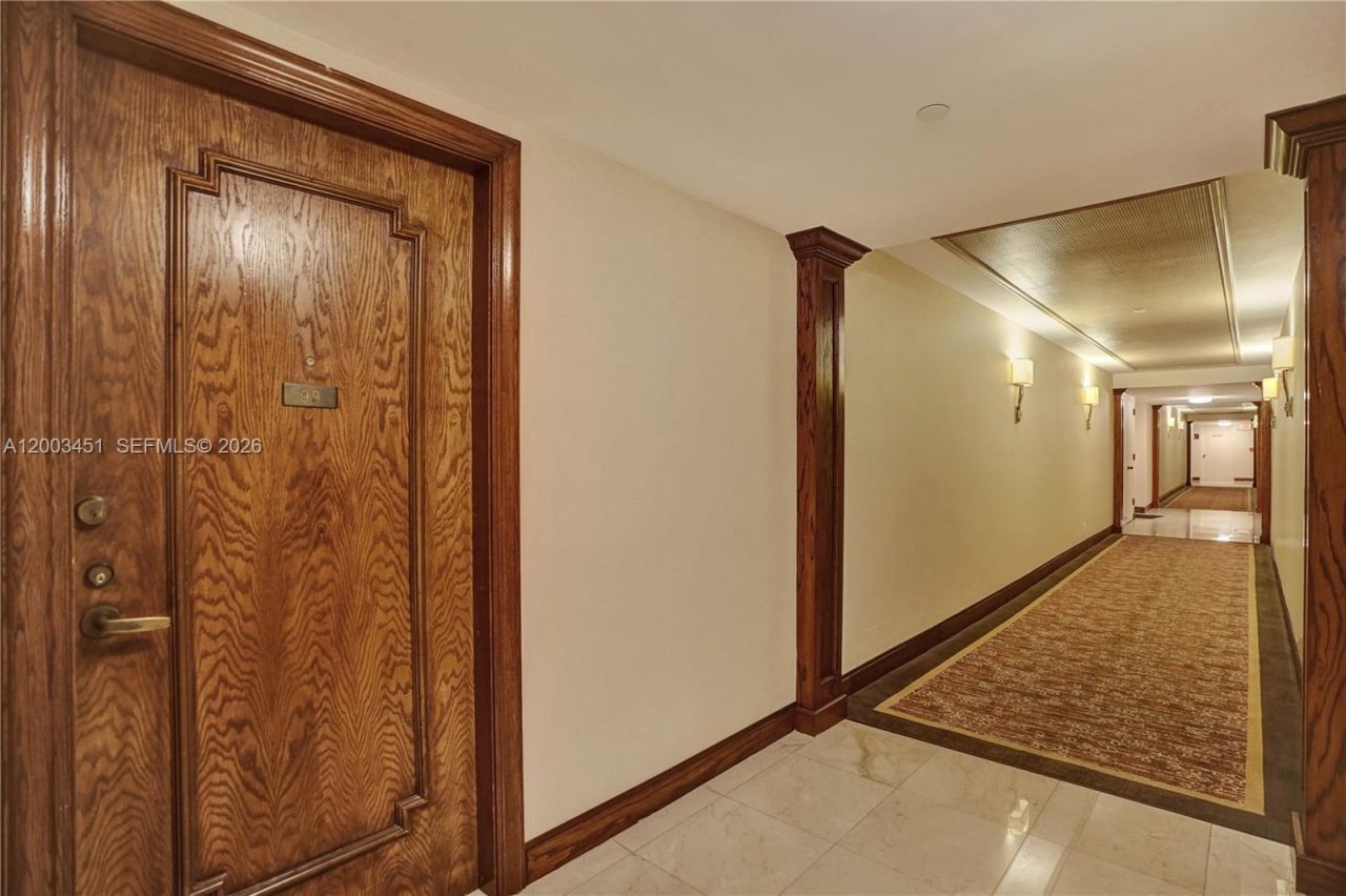 19667 Turnberry Way , Unit 9B, Aventura, FL 33180 Photo