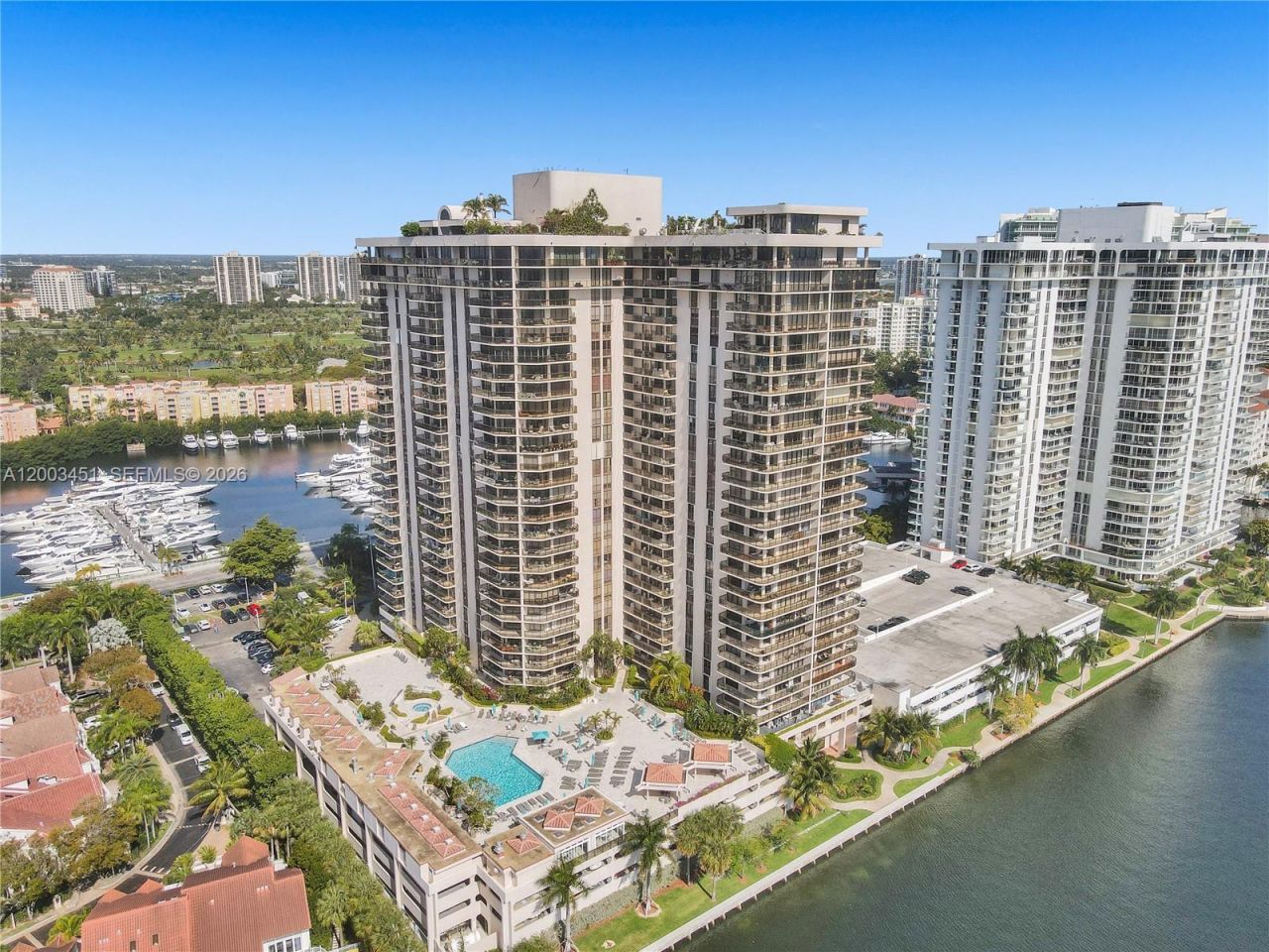 19667 Turnberry Way , Unit 9B, Aventura, FL 33180 Photo