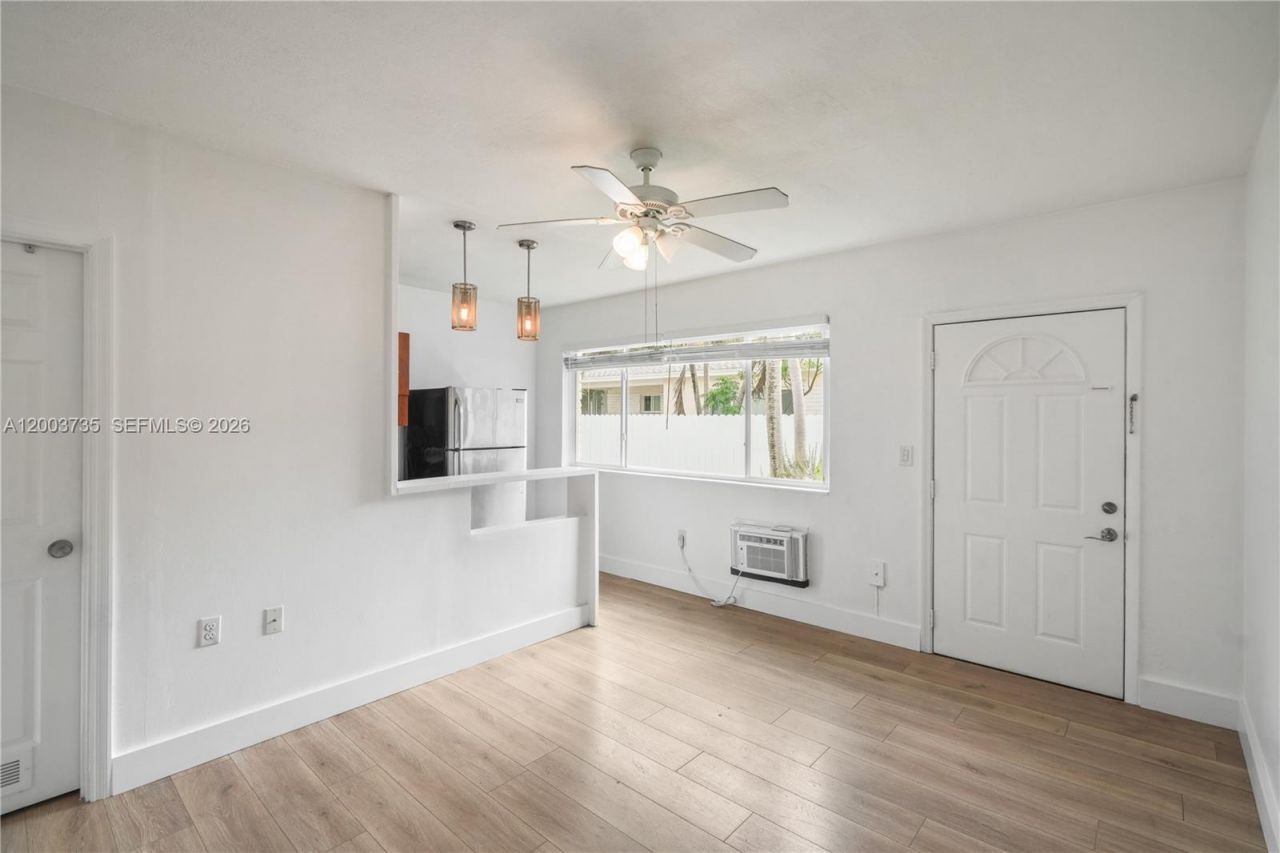 730 84th St , Miami Beach, FL 33141 Photo