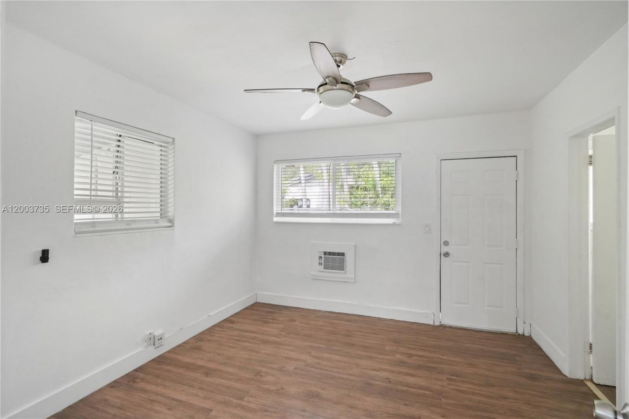 730 84th St , Miami Beach, FL 33141 Photo