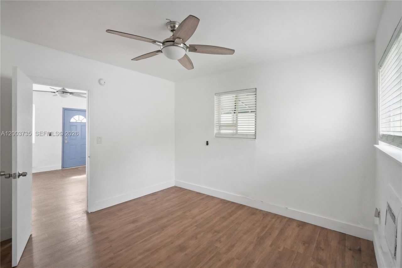 730 84th St , Miami Beach, FL 33141 Photo