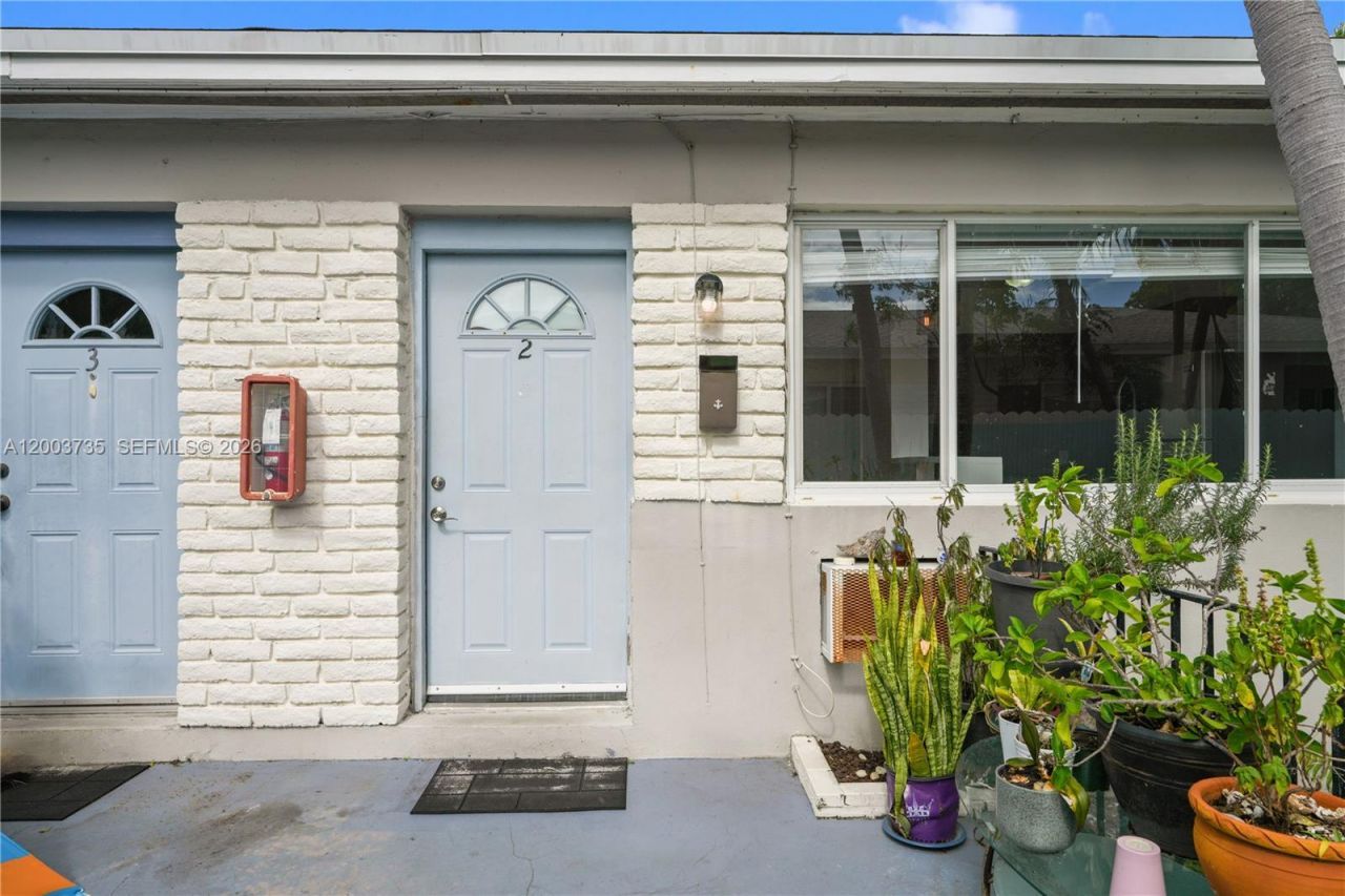 730 84th St , Miami Beach, FL 33141 Photo