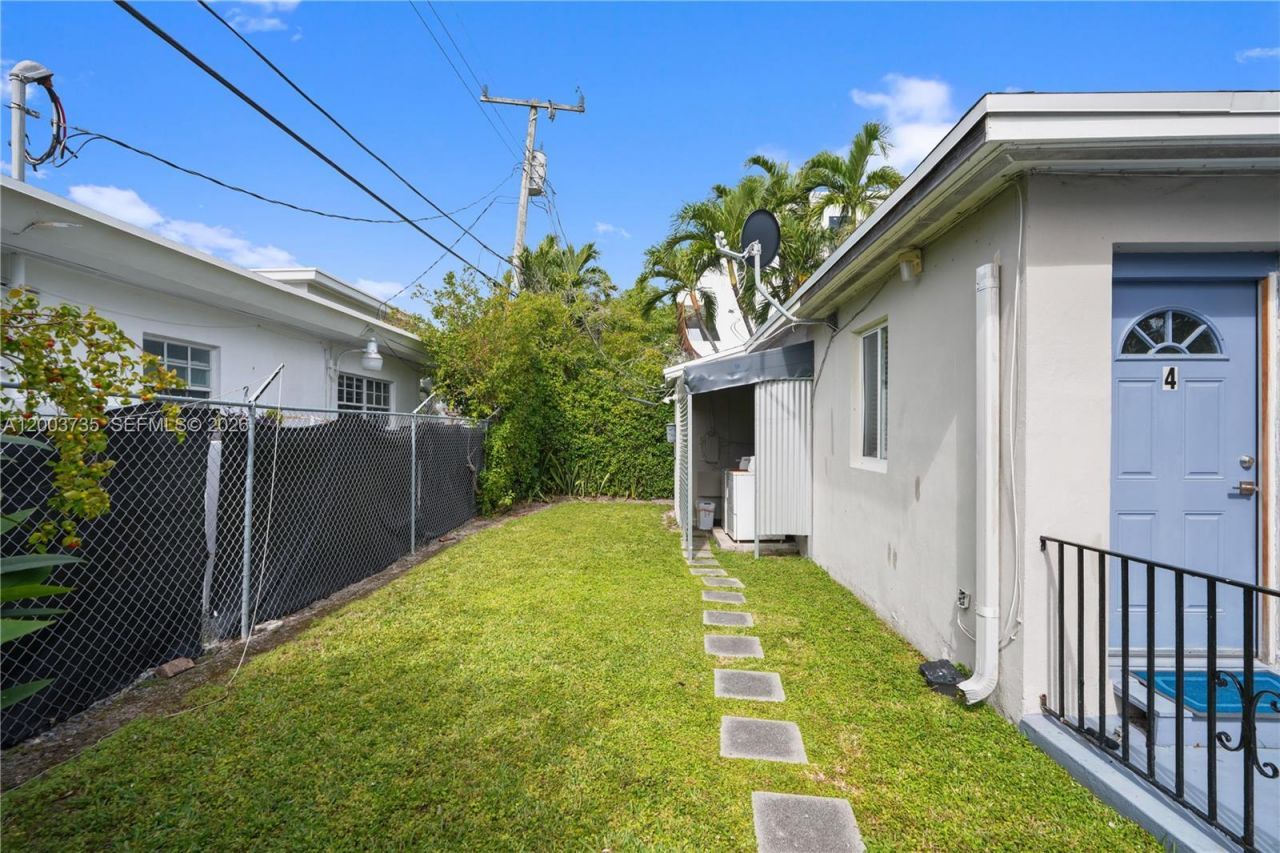 730 84th St , Miami Beach, FL 33141 Photo