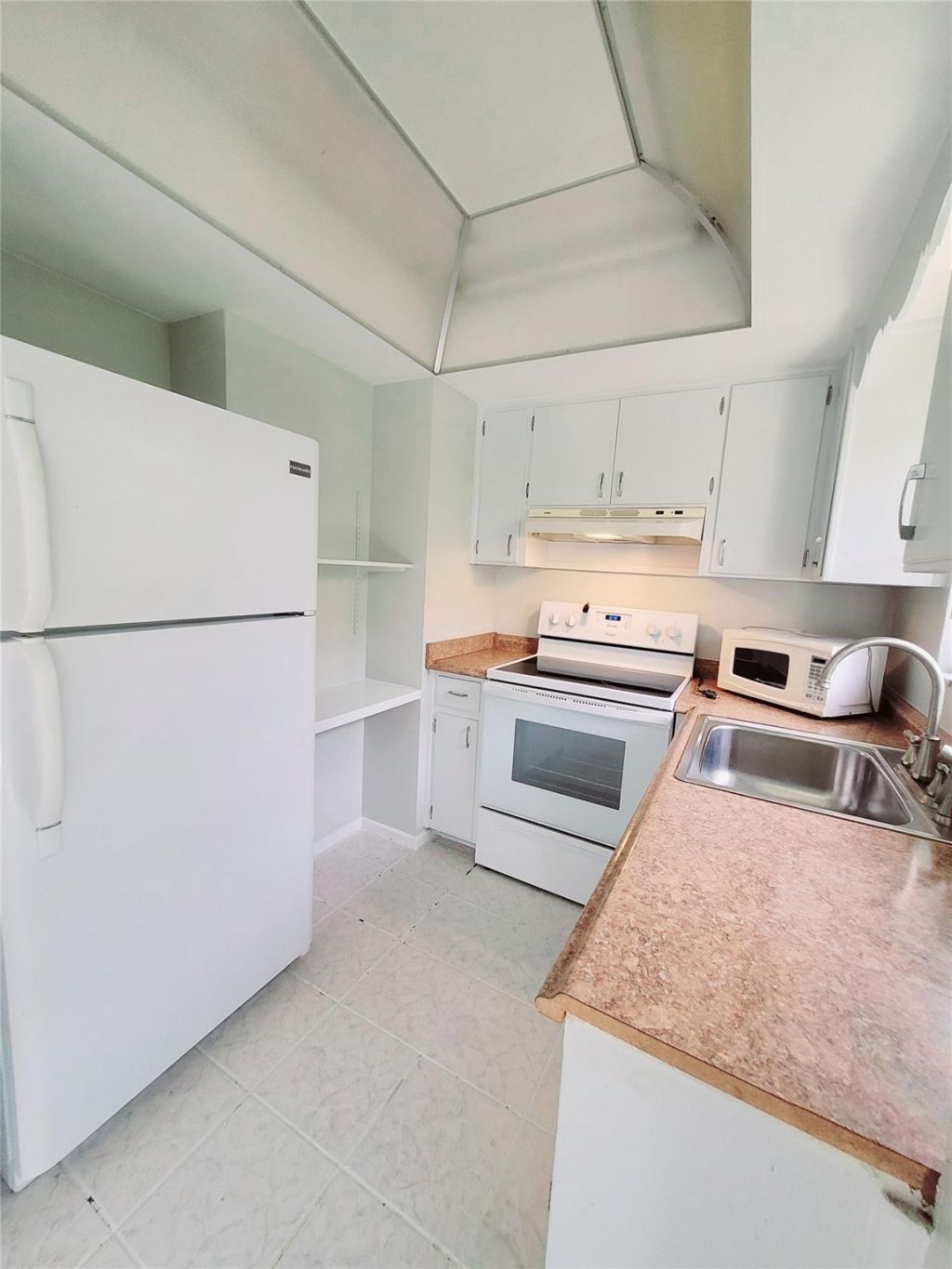 2120 NE 41st Street, Unit C, Lighthouse Point, FL 33064 Photo