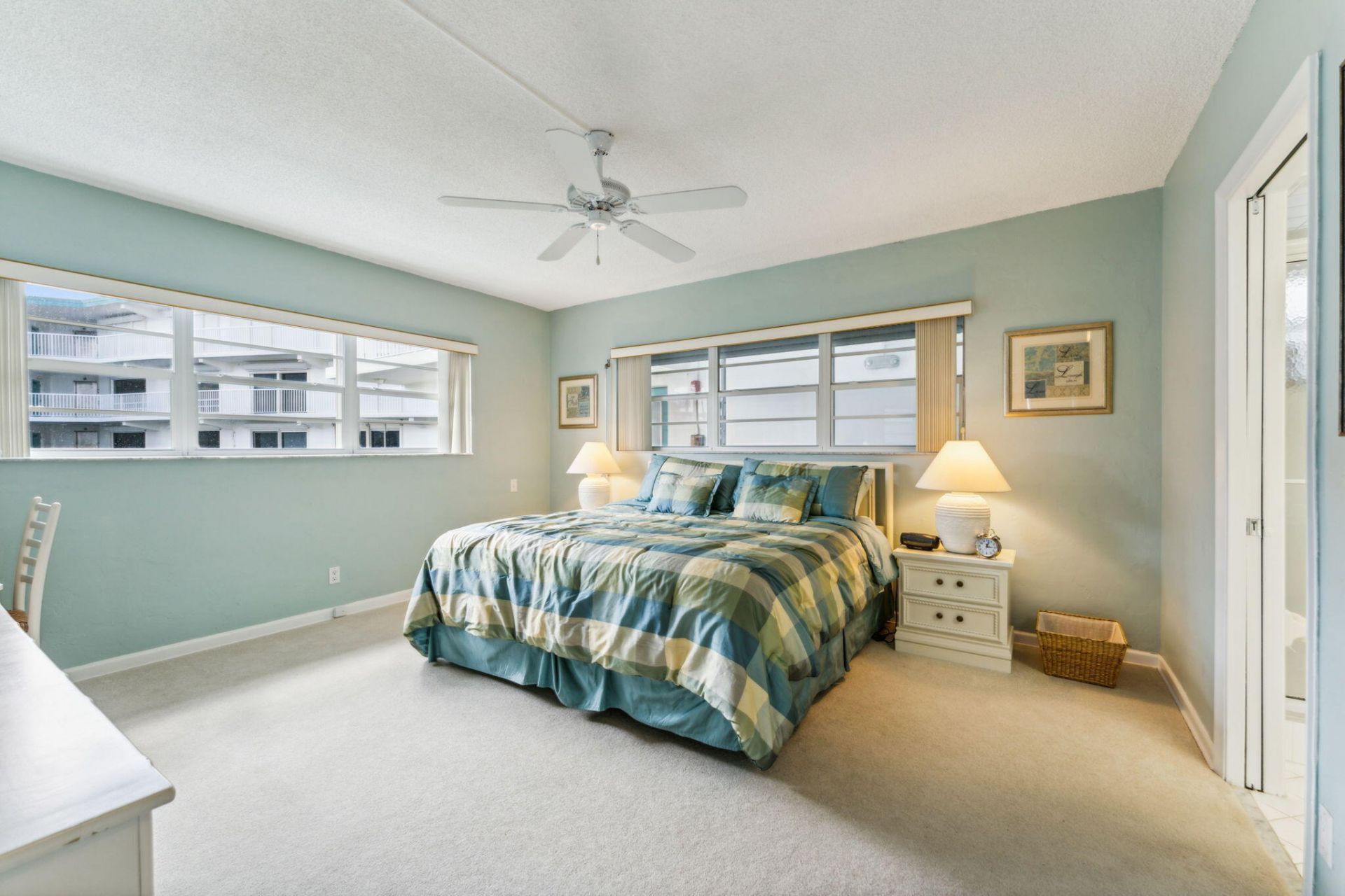 1470 S Ocean Boulevard, Unit 1002, Lauderdale by the Sea, FL 33062 Photo