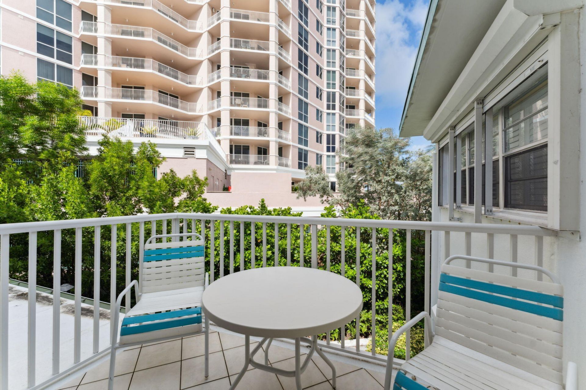 1470 S Ocean Boulevard, Unit 1002, Lauderdale by the Sea, FL 33062 Photo