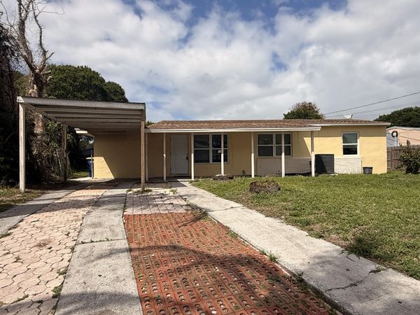 1604 Zephyr Avenue, Fort Pierce, FL 34982