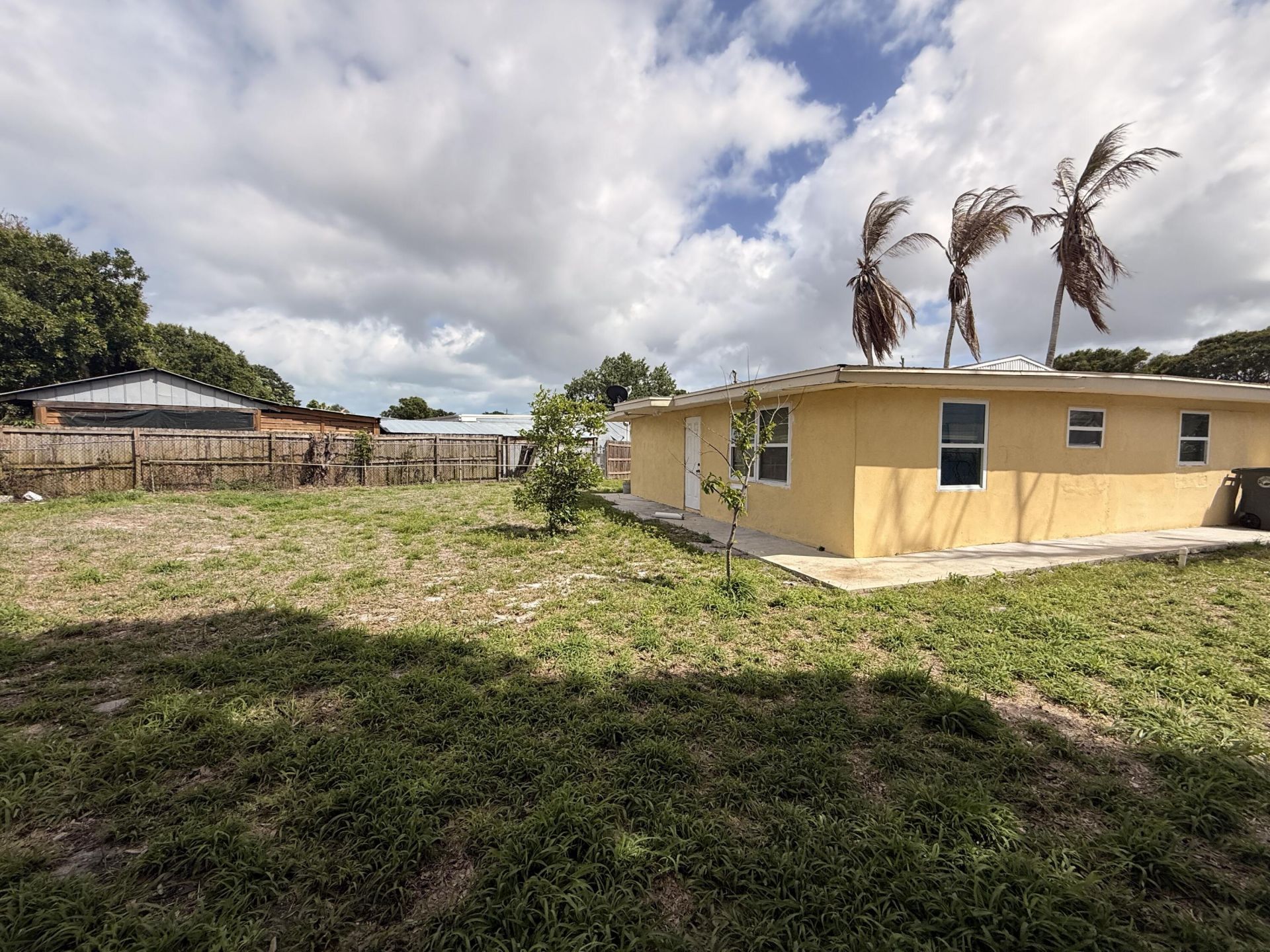 1604 Zephyr Avenue, Fort Pierce, FL 34982 Photo