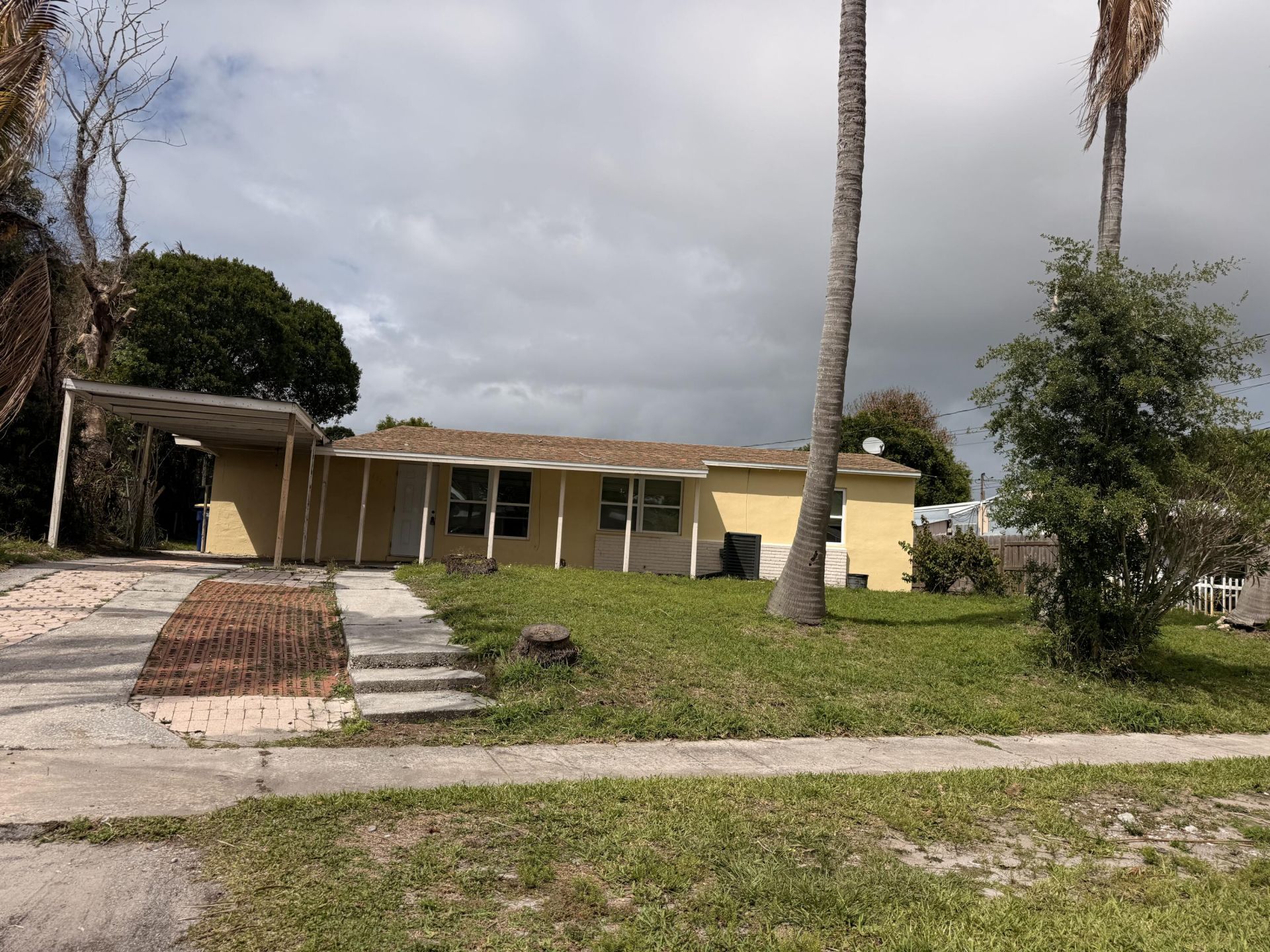 1604 Zephyr Avenue, Fort Pierce, FL 34982 Photo