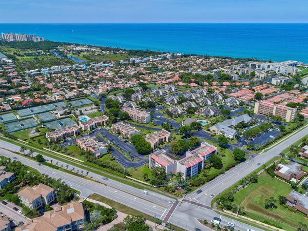 1605 S Us Highway 1, Unit 201v2, Jupiter, FL 33477