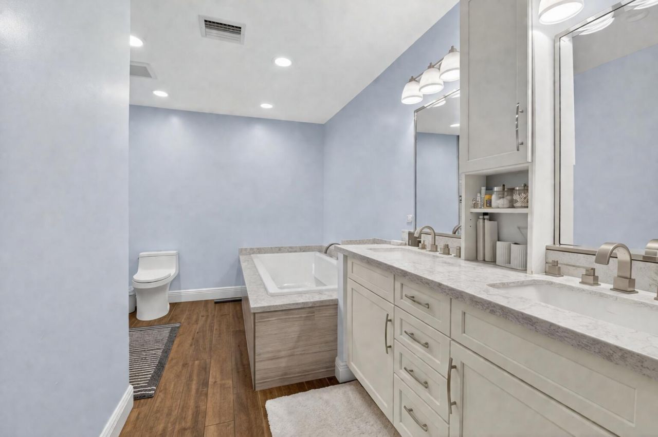 650 SW 16th Street, Boca Raton, FL 33486 Photo