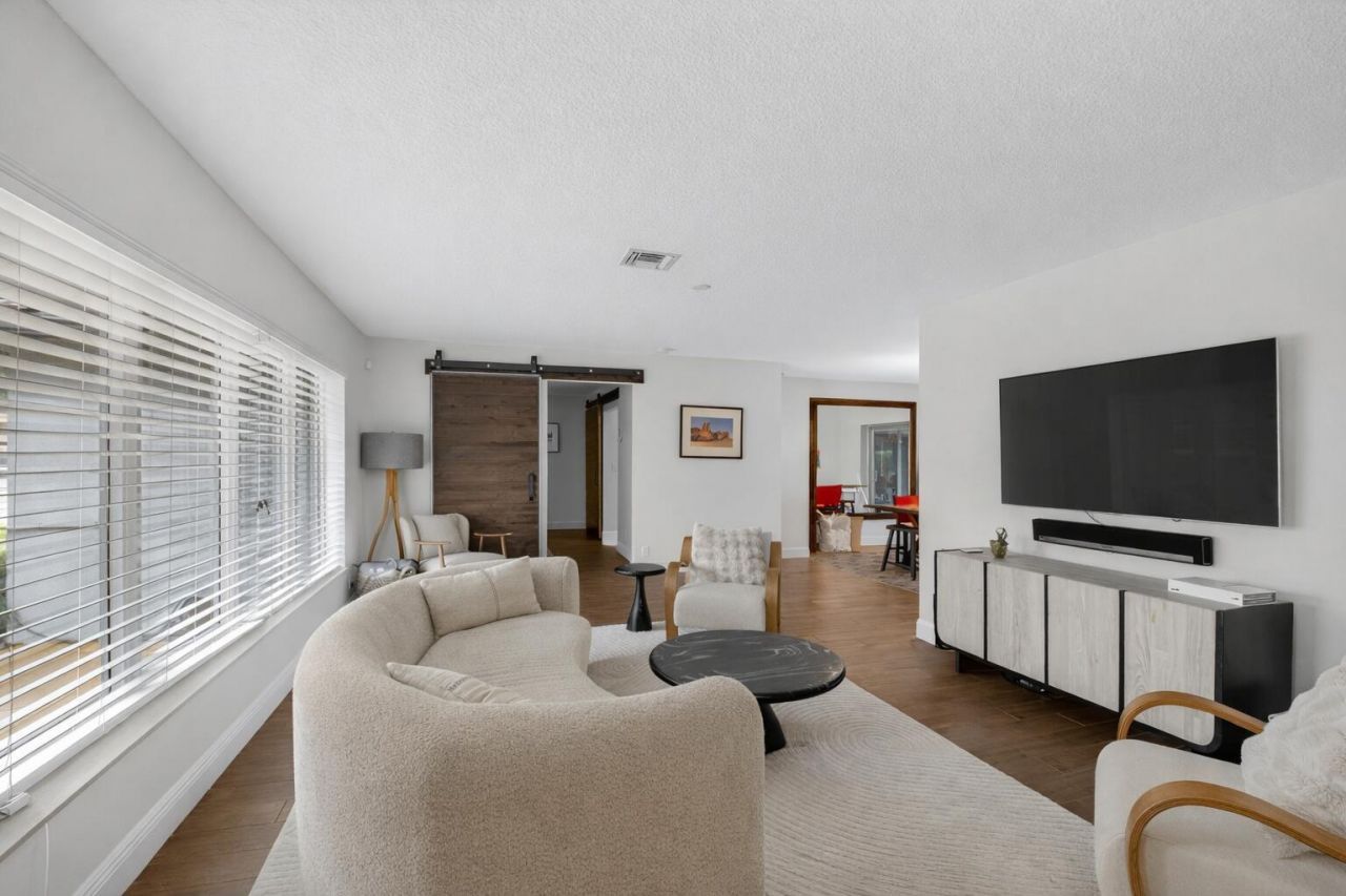 650 SW 16th Street, Boca Raton, FL 33486 Photo