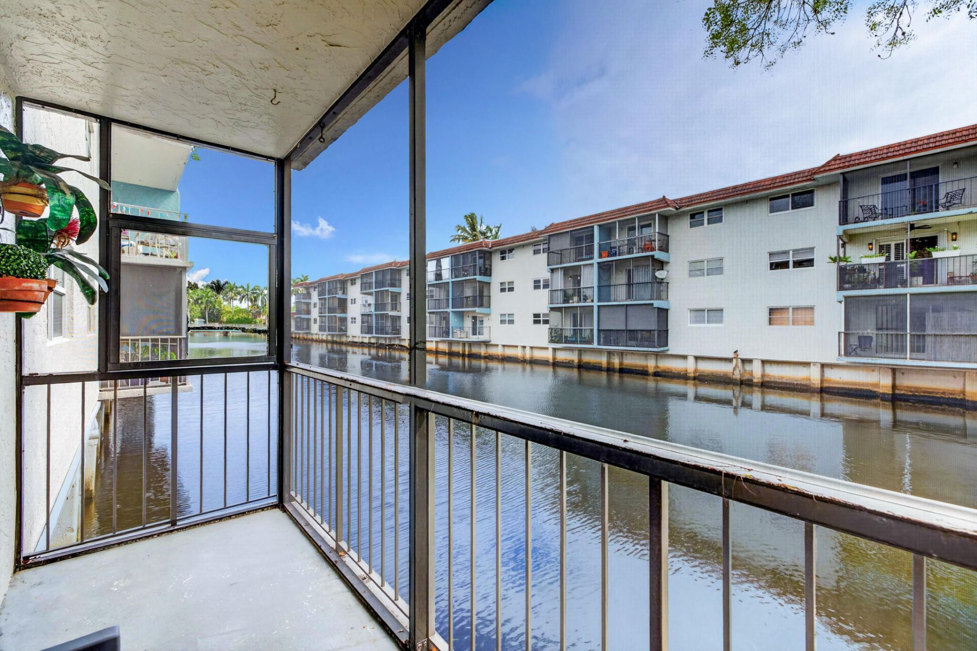 1750 NW 3rd Terrace, Fort Lauderdale, FL 33311 Photo