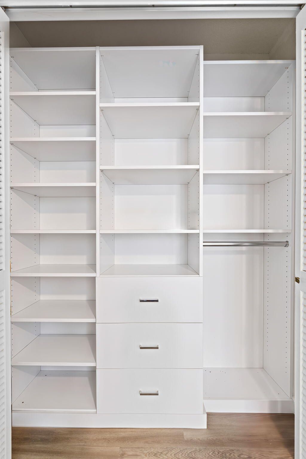 21 Whispering Oaks Circle, West Palm Beach, FL 33411 Photo