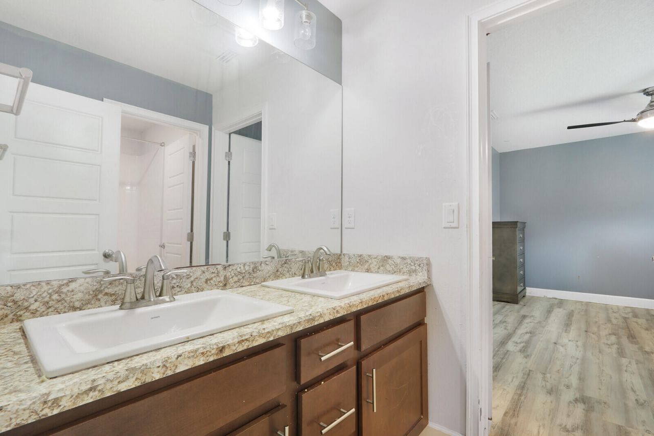 5436 NW South Crisona Court, Port Saint Lucie, FL 34986 Photo