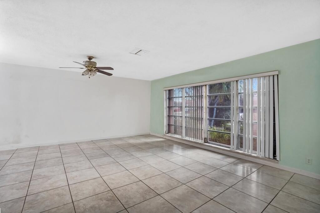 8270 NW 66th Terrace, Tamarac, FL 33321 Photo