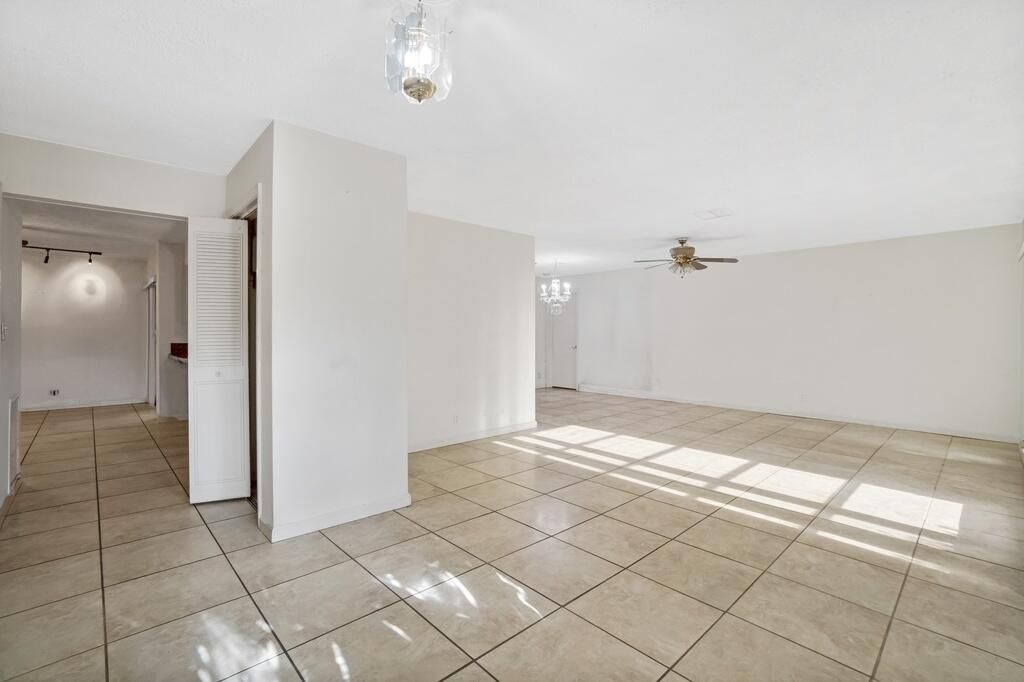 8270 NW 66th Terrace, Tamarac, FL 33321 Photo