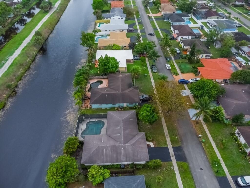 8270 NW 66th Terrace, Tamarac, FL 33321 Photo