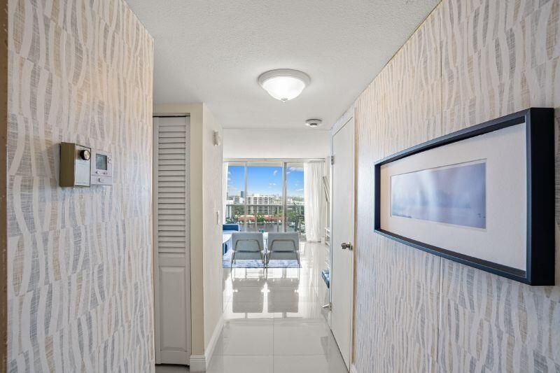 3675 N Country Club Drive, Unit 2401, Aventura, FL 33180 Photo